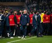 Teroare la Fenerbahce - Galatasaray » 3 „roșii” în prelungiri, Mourinho l-a lovit pe Buruk, mii de jandarmi au intervenit în forță! Scene de război