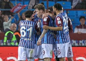 Trabzonspor - Bodrumspor, „thriller” cu 5 goluri și 3 cartonașe roșii! Cum s-au mișcat Drăguș și Pușcaș