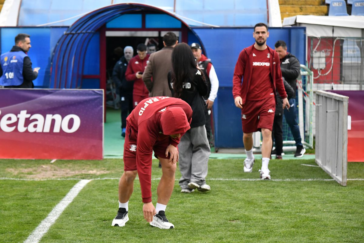 Imagini înainte de Metalul Buzău - Rapid