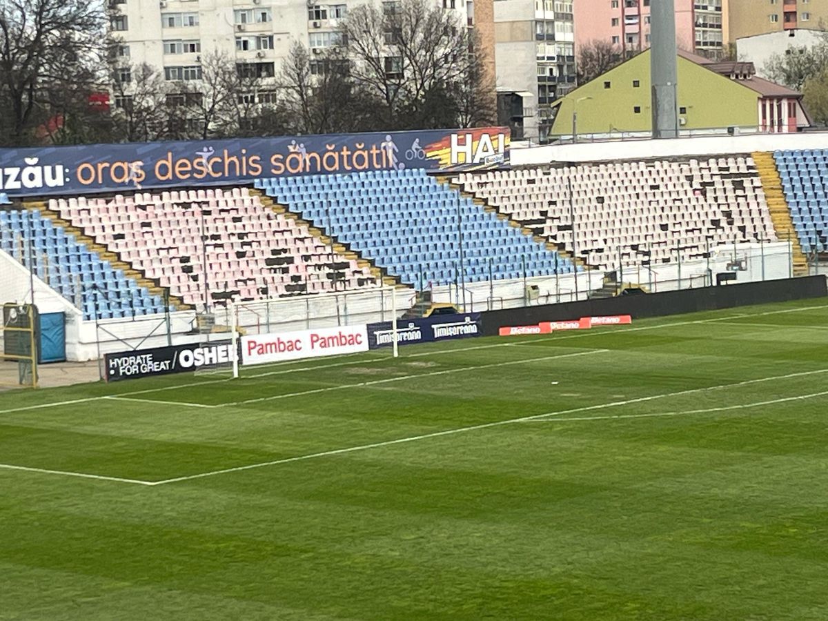 Cum arată gazonul de la Buzău, înainte de Metalul - Rapid