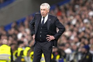 Ce a putut spune Ancelotti, după ce Alaba și-a dat două autogoluri în Real Madrid - Sociedad
