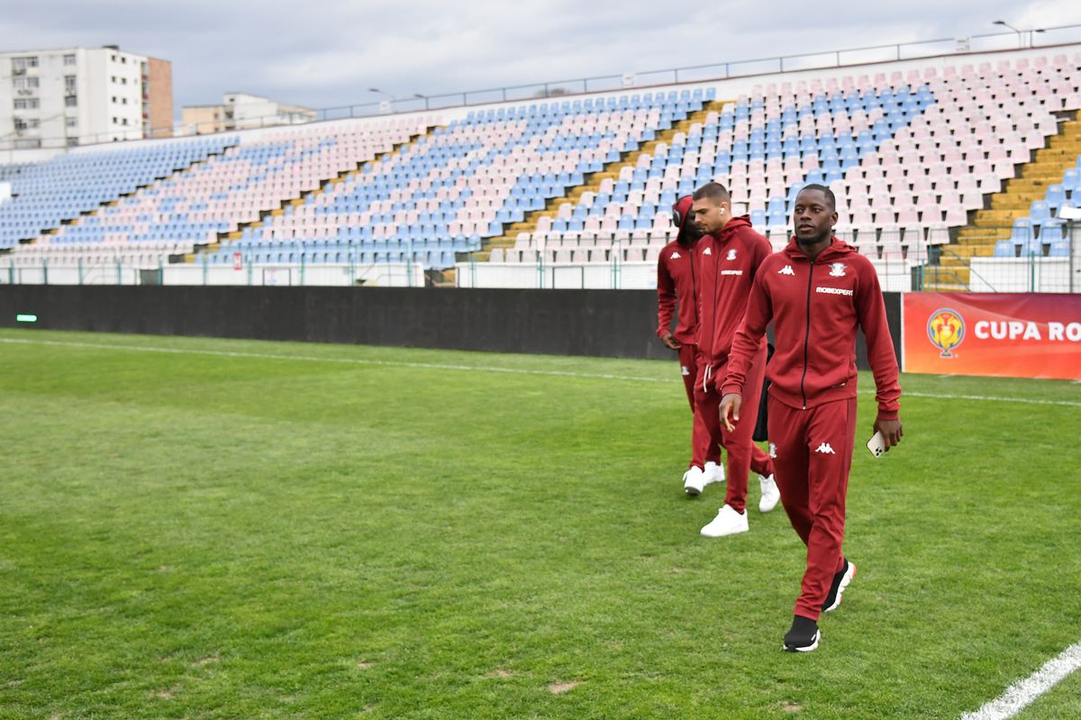 Imagini înainte de Metalul Buzău - Rapid