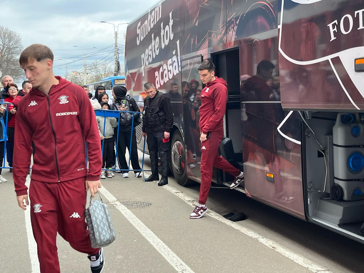 Imagini înainte de Metalul Buzău - Rapid