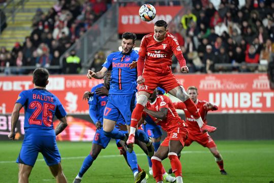 UTA Arad are probleme atât financiare, cât și sportive. FOTO: Imago