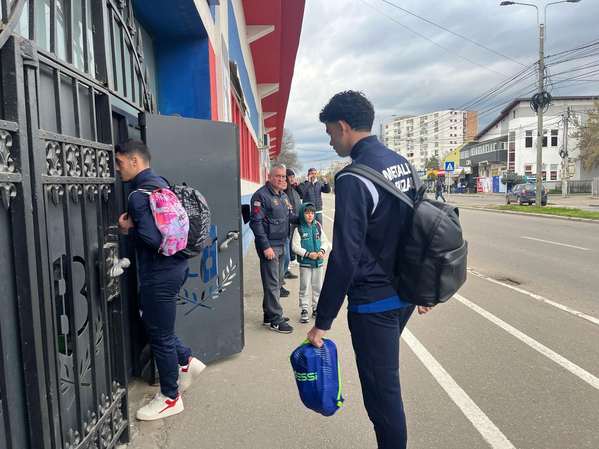 Imagini înainte de Metalul Buzău - Rapid