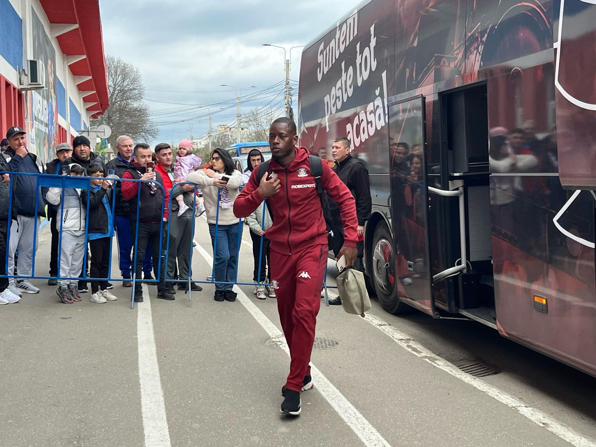 Imagini înainte de Metalul Buzău - Rapid