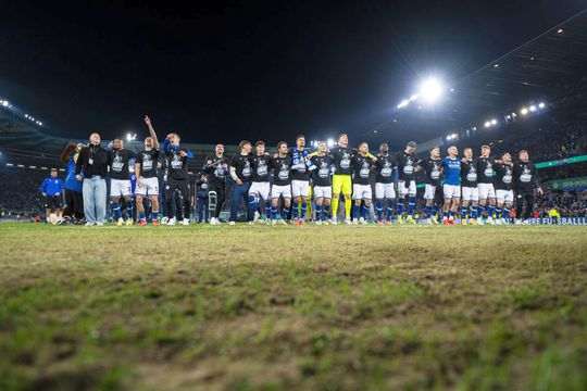 Așa arăta suprafața de joc pe care Bayer Leverkusen a fost eliminată din Cupa Germaniei de Arminia Bielefeld / Foto: Imago