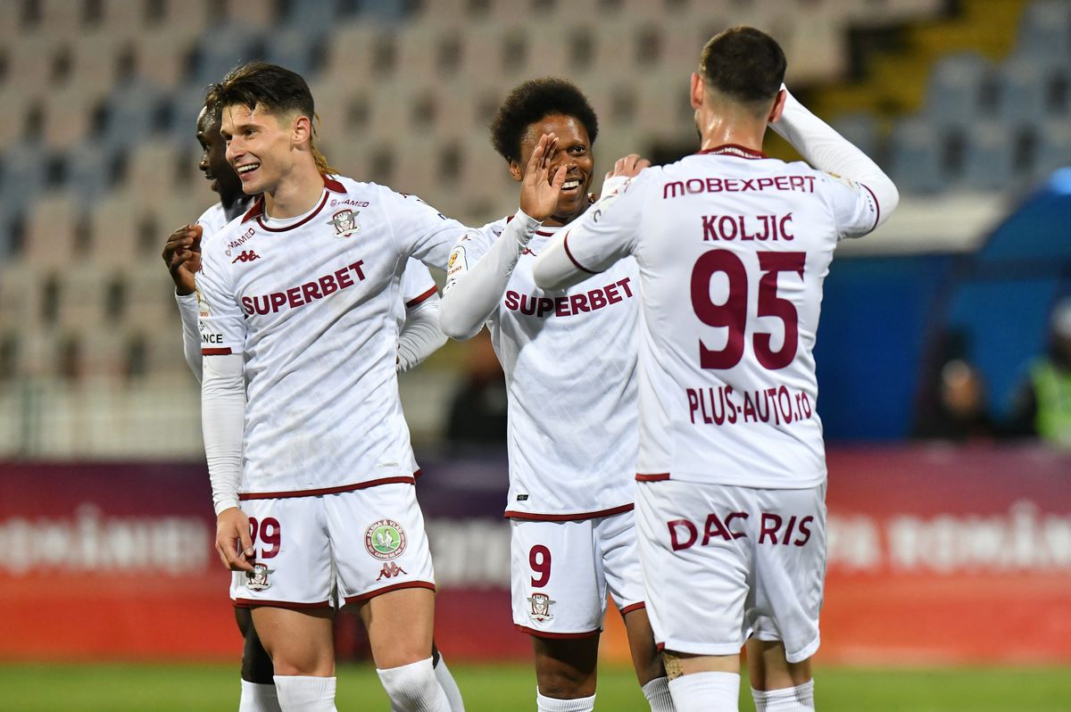 Imagini de la finalul meciului Metalul Buzău - Rapid