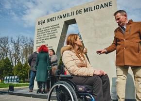 „Bătăi multe, hrana puțină” » Viața îndârjită a lui Costel Pârnău, crescut în „orfelinatul groazei”, fără picioare și fără un braț, dar care escaladează, sare cu parașuta și a pus ochii pe Kilimanjaro: „Doctorii mi-au spus: «Inima ta bate pe uscat»”