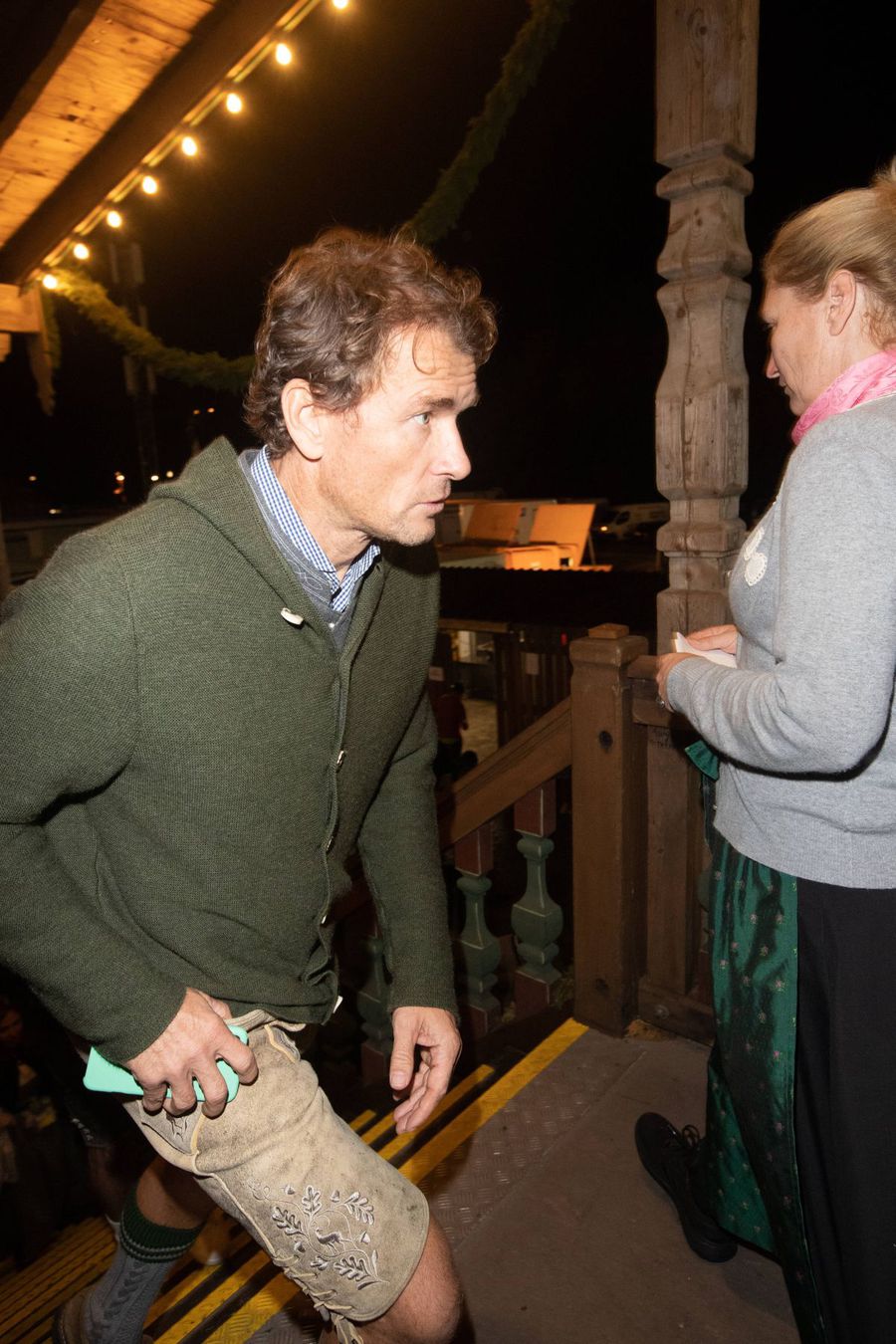 Jens Lehmann a plecat după miezul nopții cu mașina de la Okotoberfest / Foto: Imago Jens Lehmann a fost prins din nou în ofsaid de poliție » Trebuie să achite o amendă uriașă și ajunge la tribunal!