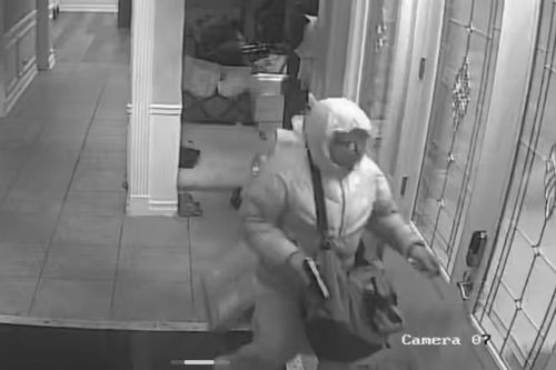 Un infractor în casa lui Richard Sherman/Foto: captură X