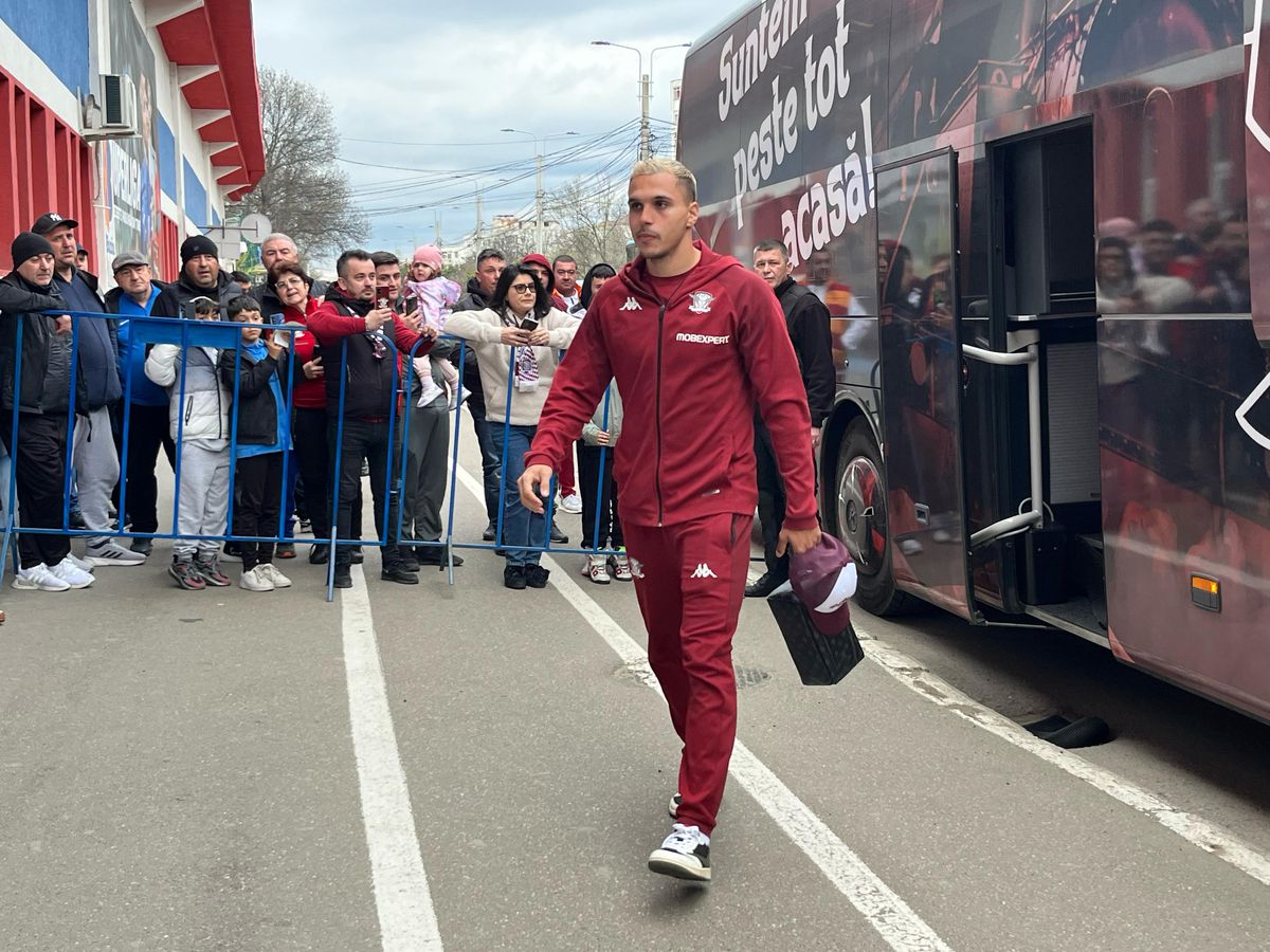 Imagini înainte de Metalul Buzău - Rapid