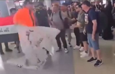 Suporteri irakieni atacați pe aeroportul din Dallas înainte de Campionatul Mondial: „Nu veniți! Aici e America”