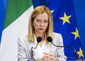 Modelul italian: ce-ar fi ca Bolojan să-i ceară demisia lui Burleanu?
