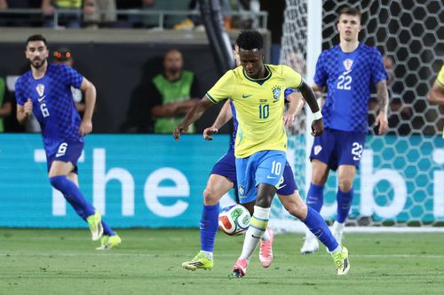 Vinicius jr, cu numărul 10 împotriva Croației / Foto: Imago