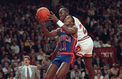 Scandal uriaș cu legendele NBA » Michael Jordan: „E un imbecil!”. Isiah Thomas: „Acum sunt 10 ca Jordan”