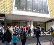 COVID-19. Imagini inedite din Viena, în prima zi după ridicarea restricțiilor » Cozi în fața centrelor comerciale și la Ikea