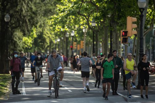 Haos pe străzi în prima zi de relaxare în Spania
