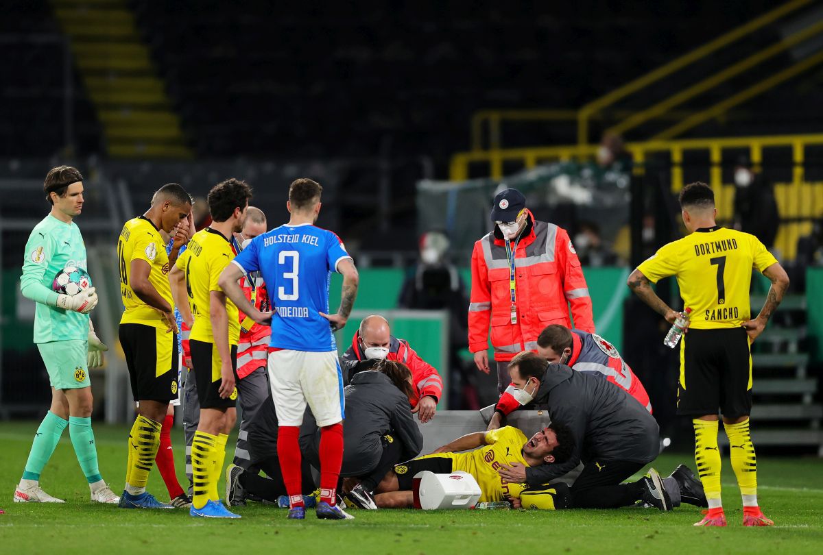 Borussia Dortmund - Holstein Kiel, semifinala Cupei Germaniei // 01.05.2021
