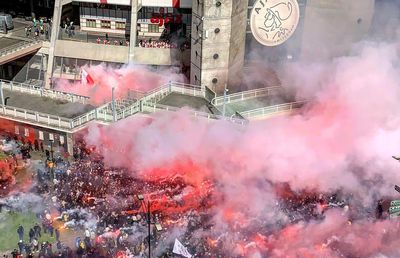 Ajax Amsterdam sărbătorește titlul cu numărul 35! Imagini senzaționale din Amsterdam