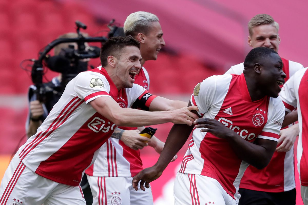 FOTO Ajax campioană 02.05.2021