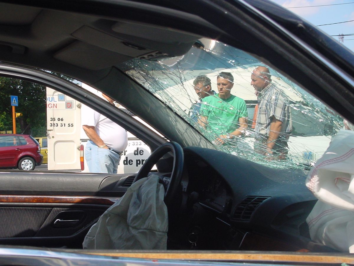 Povestea accidentului fostului jucător de la Farul: „Au «tăbărât» pe mine. Credeau că sunt Adrian Mutu”