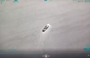 Război în Ucraina » Două șalupe blindate ale rușilor, distruse lângă Insula Șerpilor
