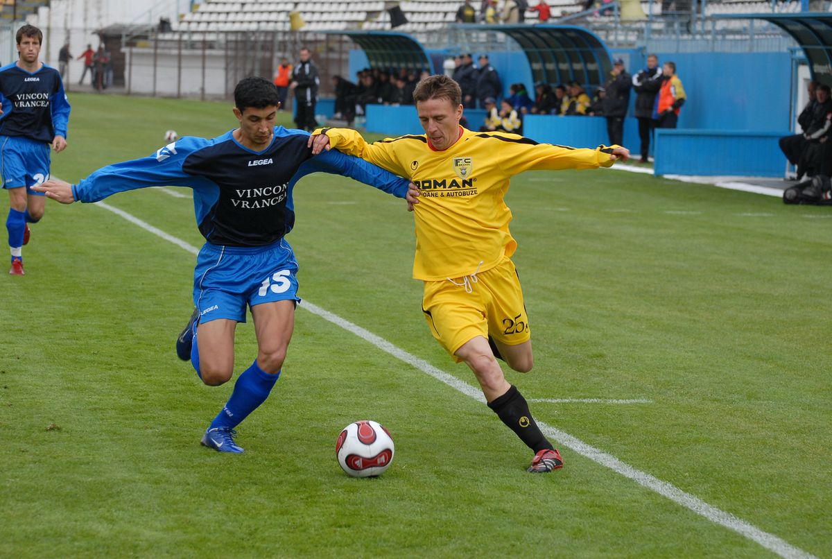 Povestea incredibilă a unui caz de dopaj în Divizia A: „Am luat urină de la colegul și am adăugat apă, cu acordul agenților antidoping. Am spus adevărul și am luat 6 luni”