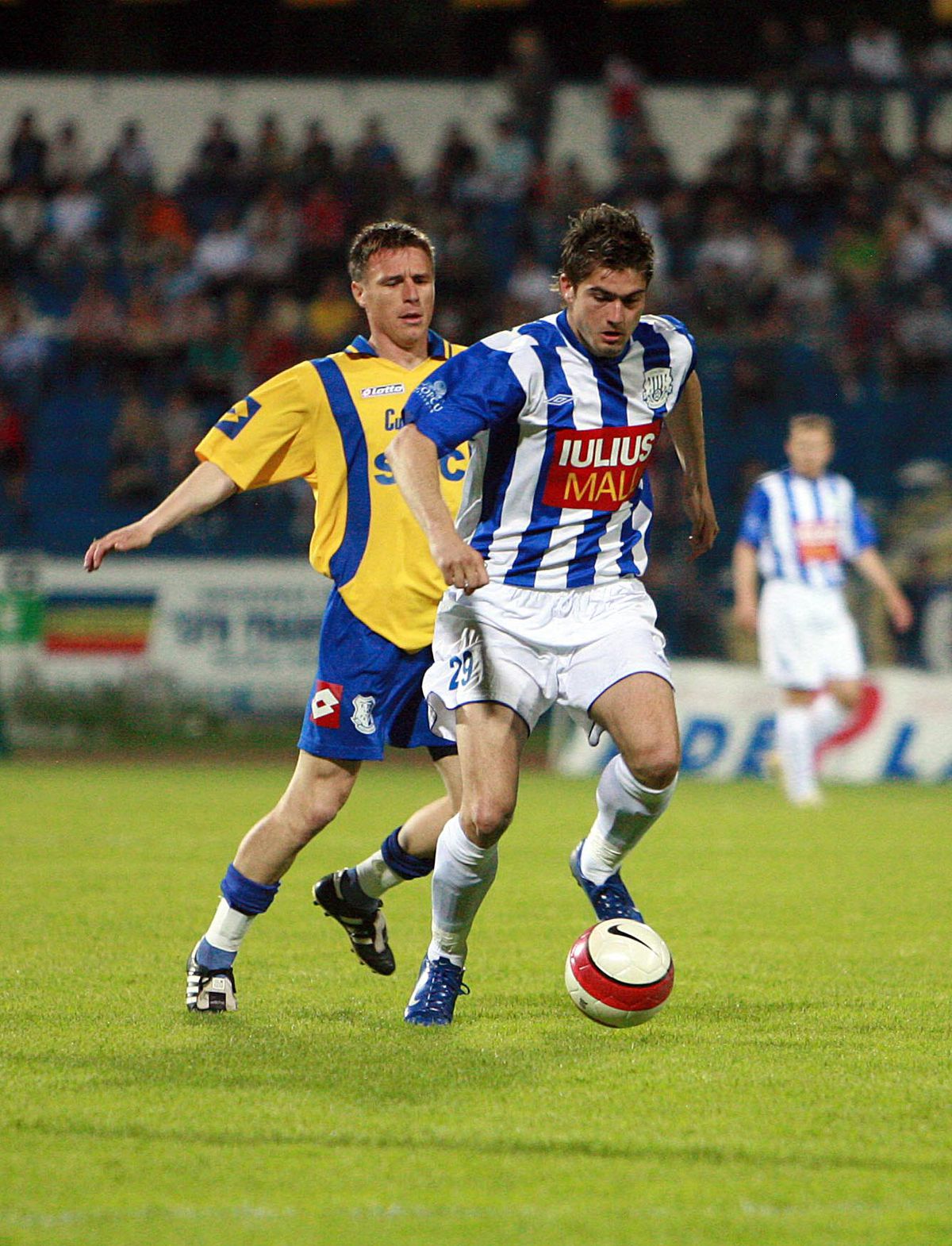 Povestea incredibilă a unui caz de dopaj în Divizia A: „Am luat urină de la colegul și am adăugat apă, cu acordul agenților antidoping. Am spus adevărul și am luat 6 luni”