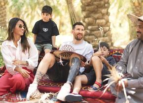 Leo Messi o sfidează pe PSG » A plecat în Arabia Saudită, deși avea antrenament