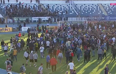 Poli Iași, înapoi în Superliga » Imaginile zilei în Moldova + Galeria Oțelului, provocată: jandarmii au intervenit