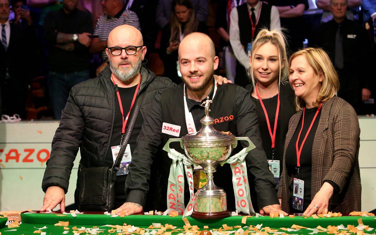 Luca Brecel e noul campion mondial la snooker! Belgianul a scris istorie la Crucible: „N-ar trebui să fie legal!”