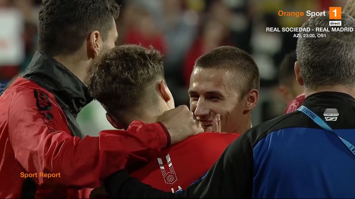 Momente de panică la Arad: Rareș Pop s-a prăbușit pe teren. Verdictul medicilor