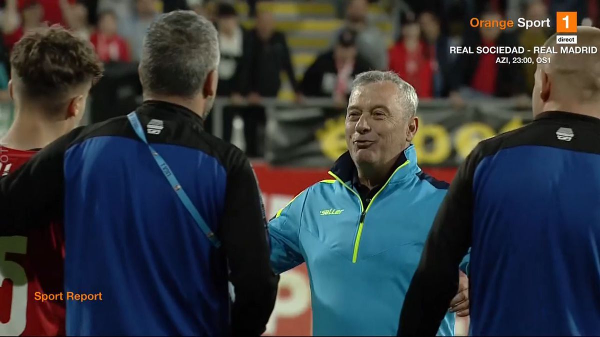 Panică la Arad: ambulanța a intrat pe teren, după ce Rareș Pop s-a prăbușit pe teren