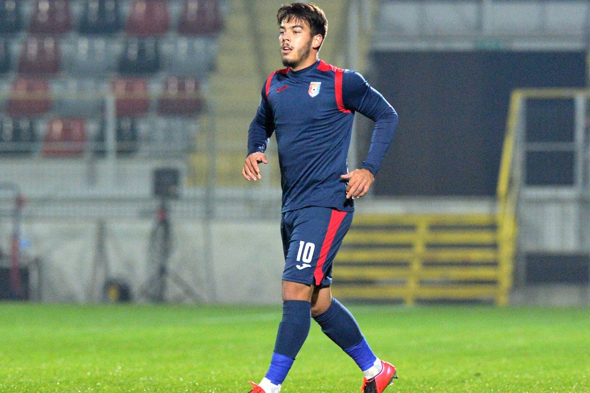 Era marea speranță a lui Dinamo, acum a ajuns în Liga 3 » Fotbalistul, la momentul adevărului: „Mi-aș dori să fiu lângă ei, să-i ajut să promoveze”