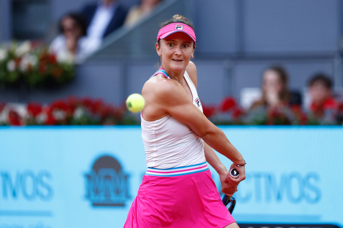 Irina Begu - Maria Sakkari, în „sferturile” turneului de la Madrid