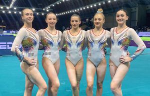 Echipa feminină a României s-a calificat în finala de duminică a Campionatelor Europene de la Rimini » Trei „tricolore” vor fi prezente și în finalele pe aparate