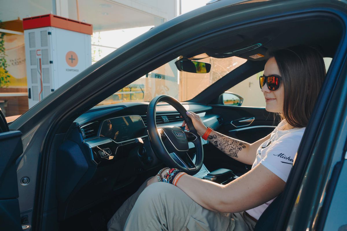 Cristiana Oprea, accident la raliu: „Am început să ne răsucim undeva peste 100km/h”