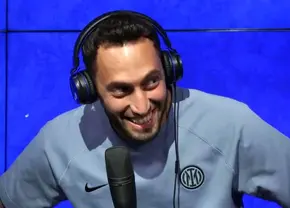 „L-ai făcut milionar pe Cercel” » Calhanoglu l-a sunat pe Elias Charalambous, după ce a viralizat maneaua de titlu