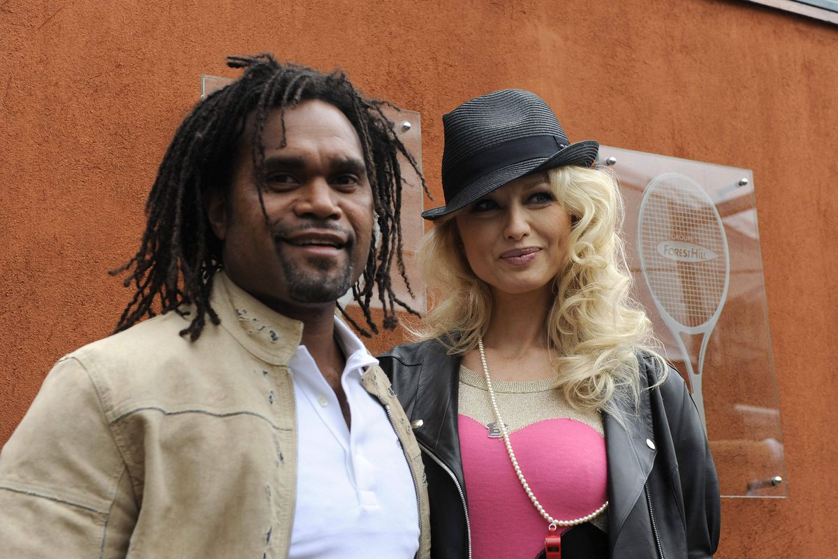 Secretul intim ținut de Adriana Karembeu pe durata căsătoriei cu fostul campion mondial: „N-am vrut să-l supăr”