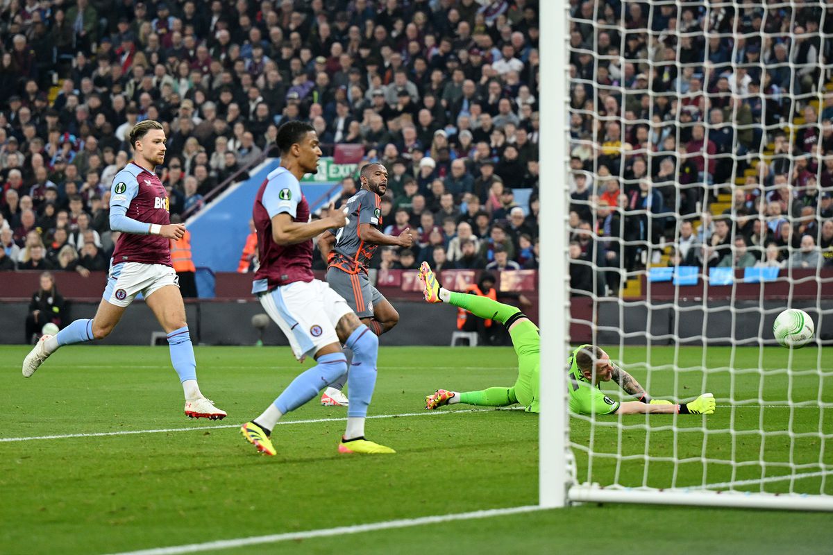 Cele mai spectaculoase imagini din Aston Villa - Olympiakos