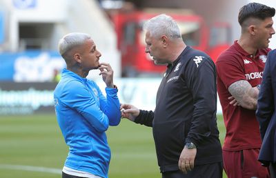 Marius Șumudică știe unde vrea să antreneze: „Acolo mă simt ca peștele în apă!” » Cum a ratat un contract la „Real Madridul Africii”