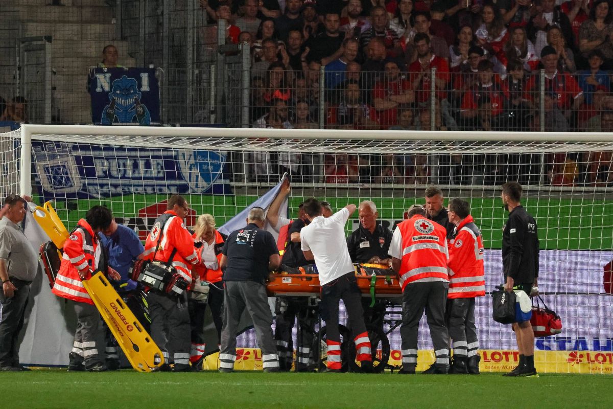 Kevin Muller, portarul lui Heidenheim, și-a pierdut cunoștința în meciul cu Bochum, după ciocnirea cu Ibrahima Sissoko