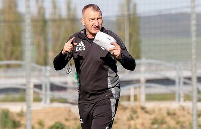 Noul antrenor al lui Sepsi i-a dat peste nas lui Dorinel Munteanu: „Ce voia el nu se poate!”