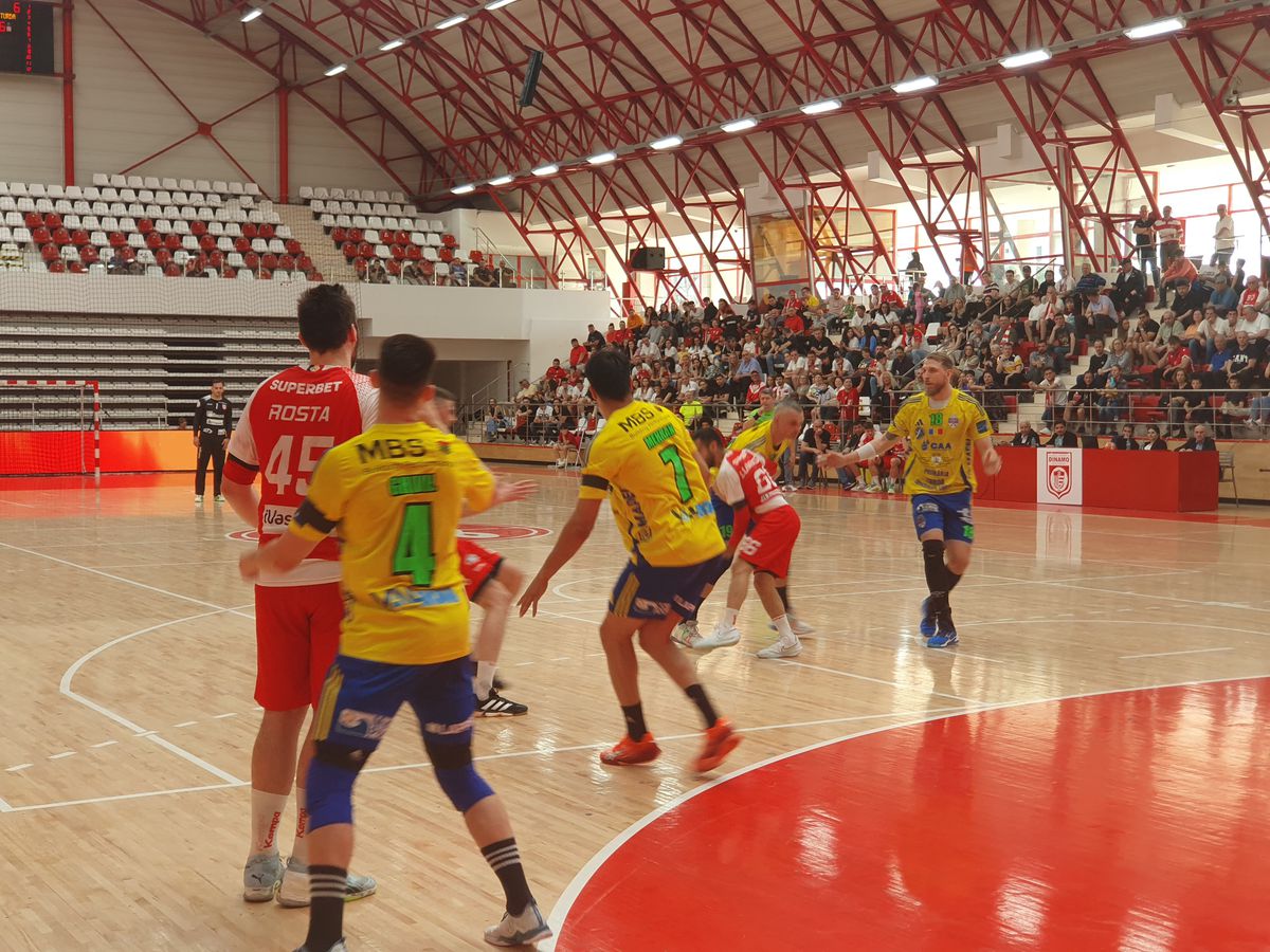 Dinamo, vechea și noua campioană a României la handbal masculin! Sărbătoare chiar în ziua retrogradării rivalei Steaua