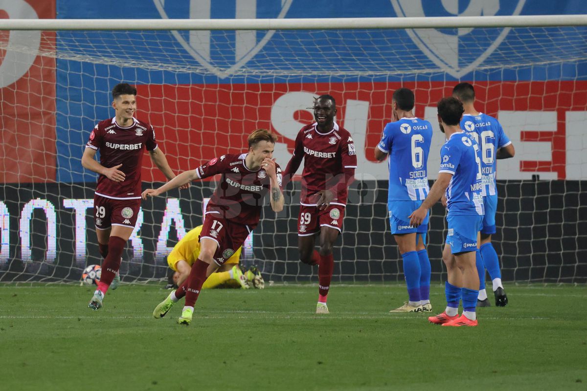 Portarii Marian Aioani și Laurențiu Popescu, gafe ca la „județeană” în Universitatea Craiova - Rapid 1-2