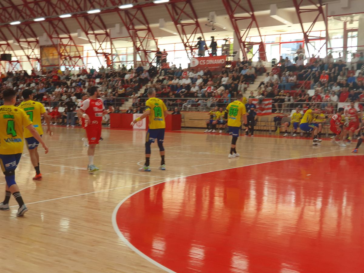 Dinamo, vechea și noua campioană a României la handbal masculin! Sărbătoare chiar în ziua retrogradării rivalei Steaua