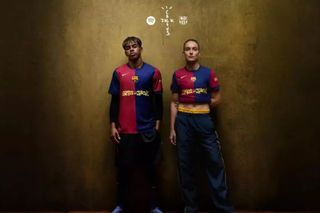 Un nou tricou pentru El Clasico! » Ce vor purta jucătorii Barcelonei pe piept