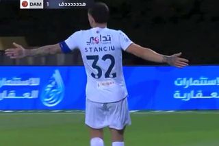 Ce „rachetă”! Nicolae Stanciu, GOL de generic în Arabia Saudită » Comentatorul a avut o reacție unică