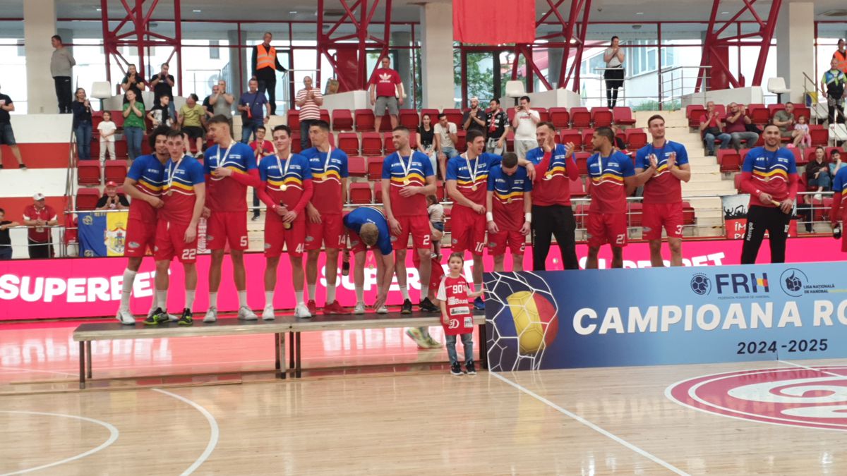 Dinamo, campioana României la handbal masculin